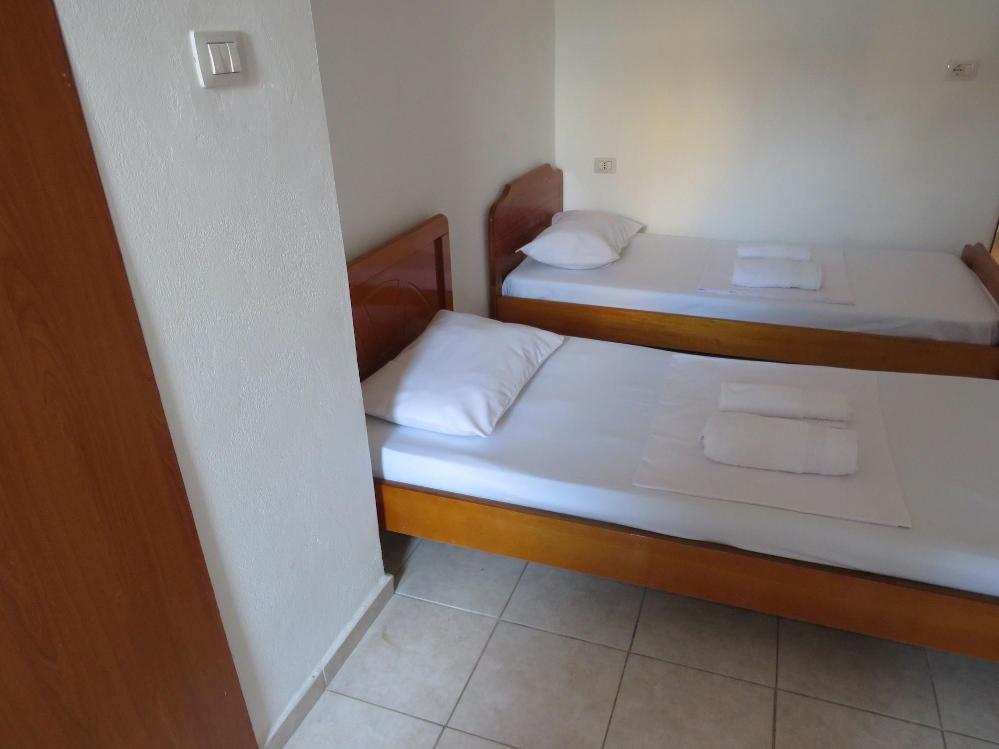 Casa Mia Hotel Саранда Экстерьер фото