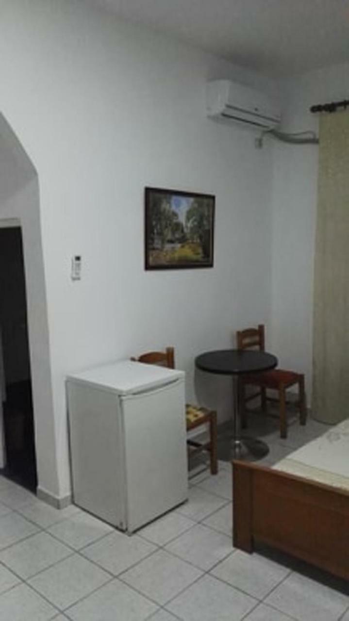 Casa Mia Hotel Саранда Экстерьер фото